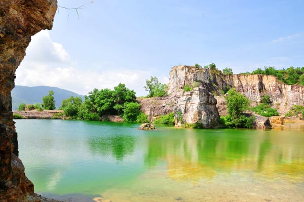 Bức tranh thủy mặc tr&ecirc;n đồi T&agrave; Pạ An Giang